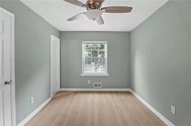 Main picture of 6876 Maddox Rd