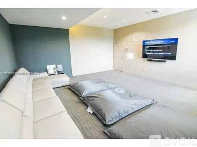 Main picture of Bay House Miami
