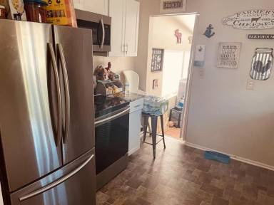 Main picture of 5417 Airport Rd