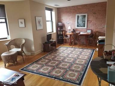 Main picture of 90 Gainsborough St