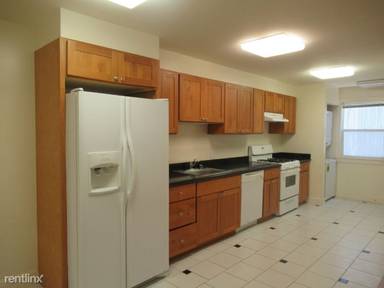 Main picture of 2385 FOLSOM Apartments