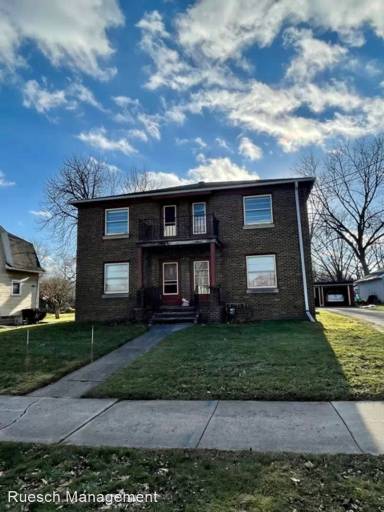 Main picture of 1432 Porlier St