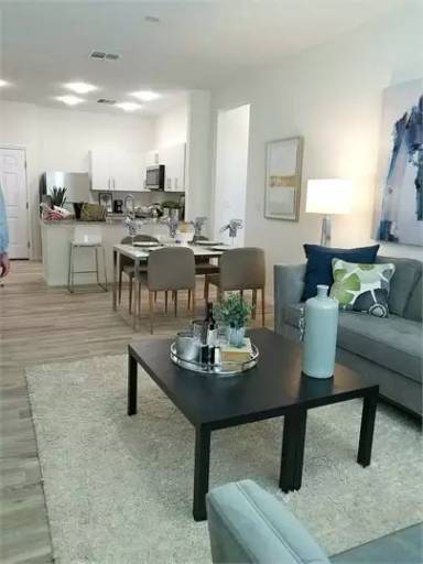 Main picture of Royal Palace Condo