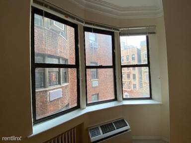 Main picture of 1680 York Ave