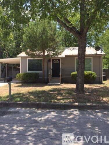 Main picture of 239 N Plum Ave