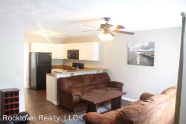 Main picture of Foxhill Townhomes