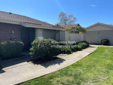Main picture of 407 Los Arbolitos Blvd
