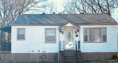 Main picture of 10175 Cloverdale Dr