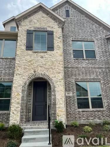 Main picture of 682 Vista Oaks Rd