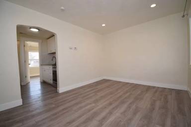 Main picture of 1619 W Shelley Ave