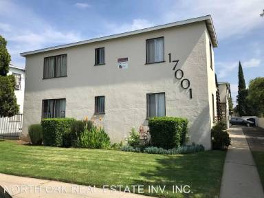 Main picture of 17001 Vanowen St
