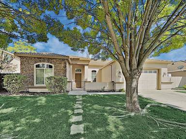 Main picture of 4335 Lakebreeze Dr