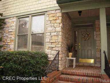 Main picture of 104 Presque Isle Ln