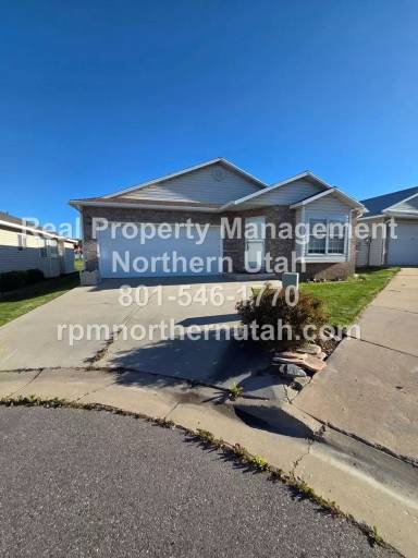 Main picture of 1184 N 900 E