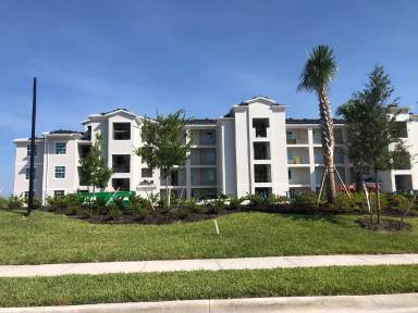 Main picture of 12140 Wellen Golf St