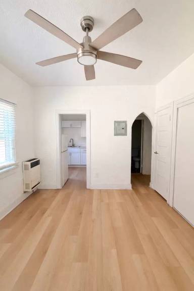 Main picture of 5617 La Mirada Ave