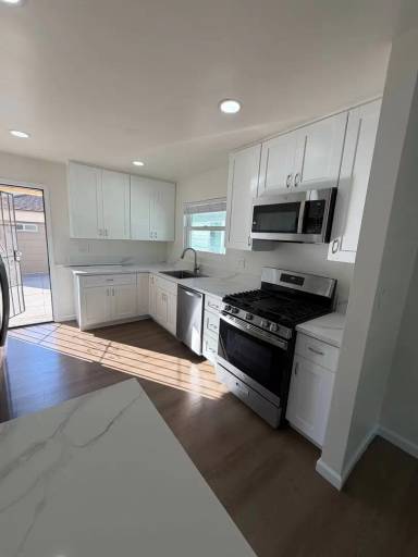 Main picture of 1719 Oliver Ave