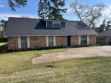 Main picture of 3321 Colquitt Rd