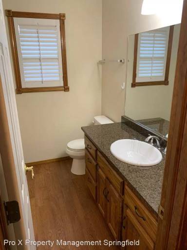 Main picture of 1563 W Pheasant Run St