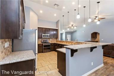 Main picture of 11126 Joshua St