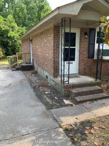 Main picture of 7506 Shiran St