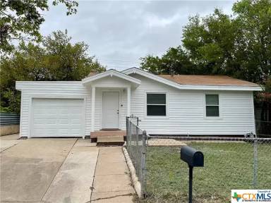 Main picture of 2905 Taft St