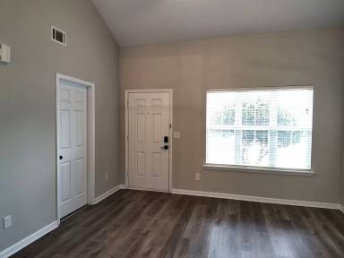 Main picture of 7383 Sun Dance Dr