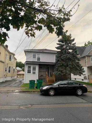 Main picture of 372 Mansion St