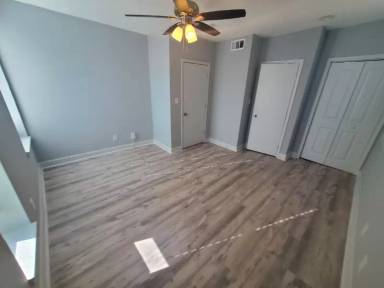 Main picture of 1205 E Armour Blvd