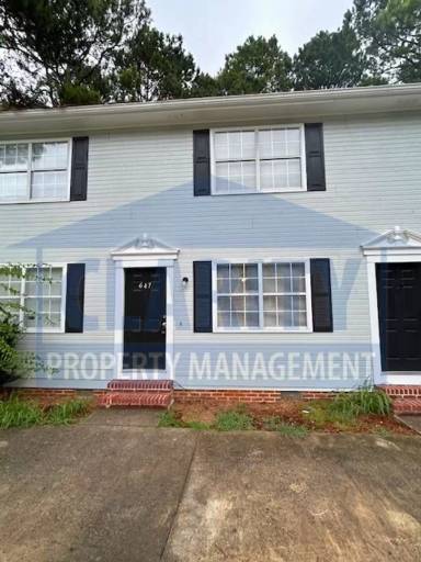 Main picture of 625 41st St NE