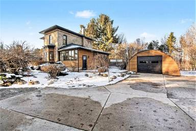 Main picture of 704 24th Ave