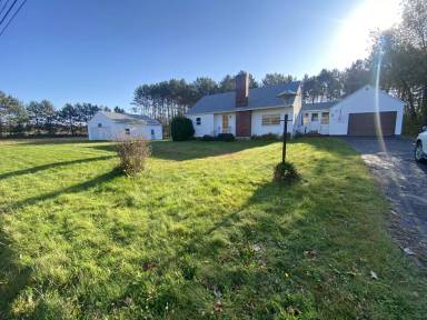 Main picture of 198 Lincolnville Ave