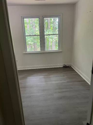 Main picture of 135 Hatton Ln