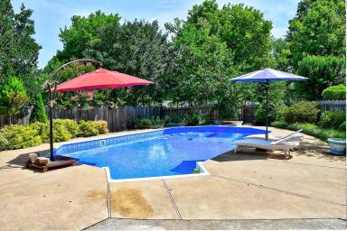 Main picture of 1204 Hartford Ct