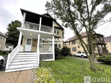 Main picture of 136 Arlington St