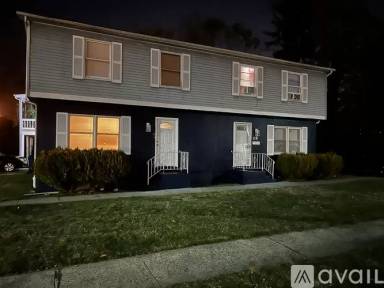 Main picture of 36 Charles St