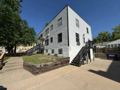 Main picture of 1228 Ratone St