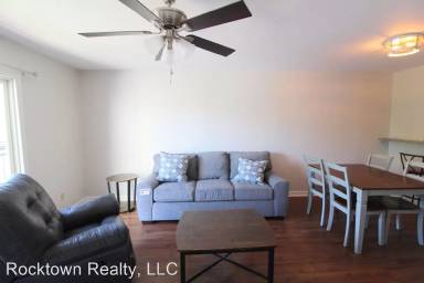 Main picture of Hunters Ridge Condominiums