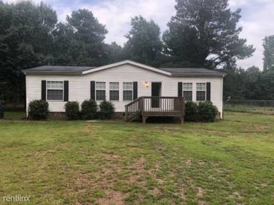 Main picture of 517 Lennie Smith Rd