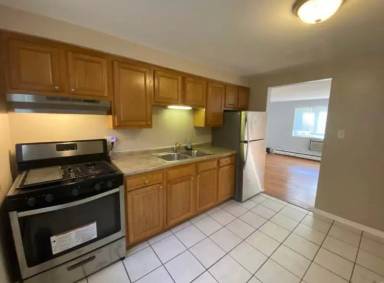 Main picture of 398 N 3rd Ave