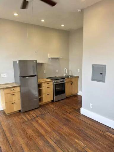 Main picture of 207 W McMicken Ave