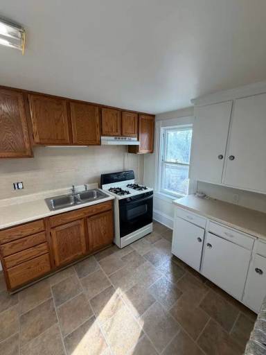 Main picture of 805 Jackson St