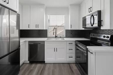 Main picture of 6634 Rockglen Ave