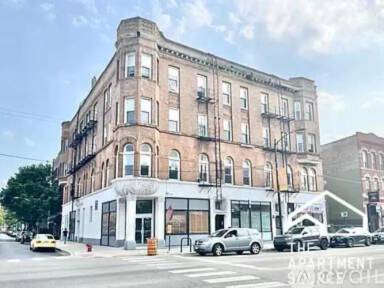 Main picture of 1359 W Chicago Ave
