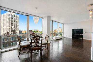Main picture of 2400 Lakeview Condo