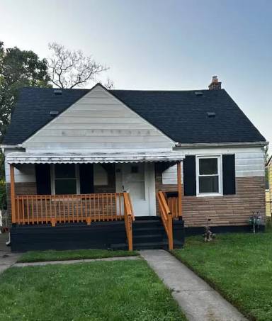 Main picture of 553 Campbell St