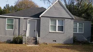 Main picture of 1844 Christian Ave