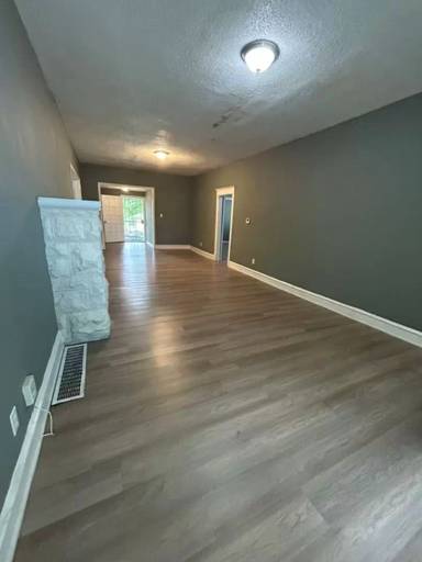 Main picture of 1706 S Arlington Ave