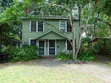 Main picture of 302 NW 14th Ave