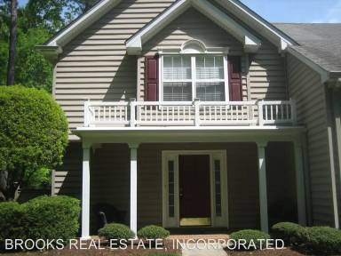 Main picture of 601 Settlement Dr